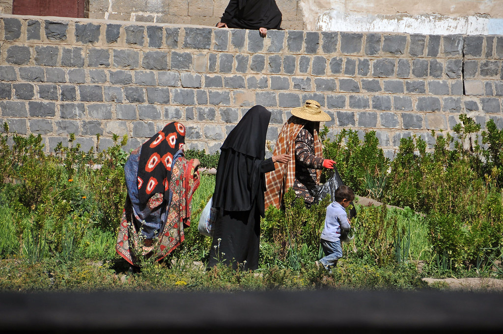 Yemen traditional dress